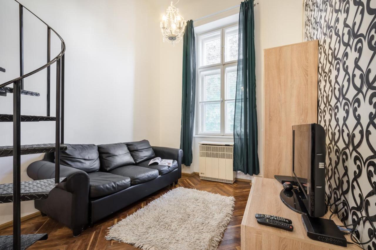 Bpr Robinia Downtown Apartment Budapest Extérieur photo