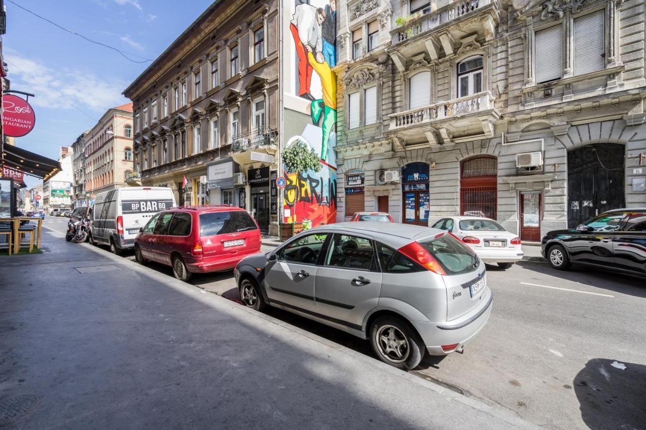Bpr Robinia Downtown Apartment Budapest Extérieur photo